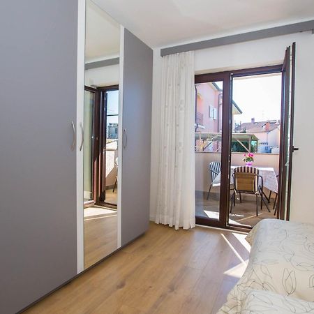 Apartments Marija Funtana Exterior photo