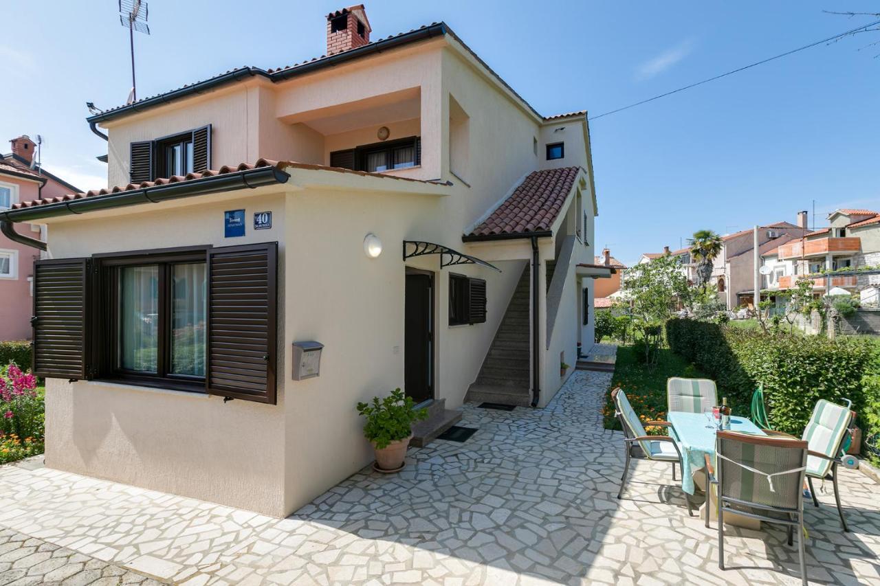 Apartments Marija Funtana Exterior photo