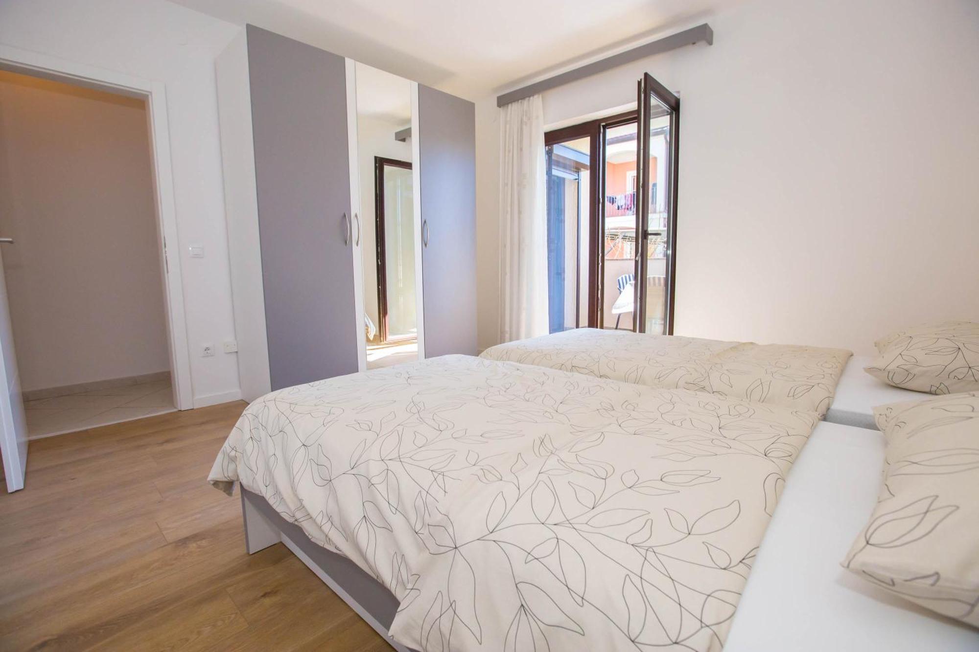 Apartments Marija Funtana Exterior photo